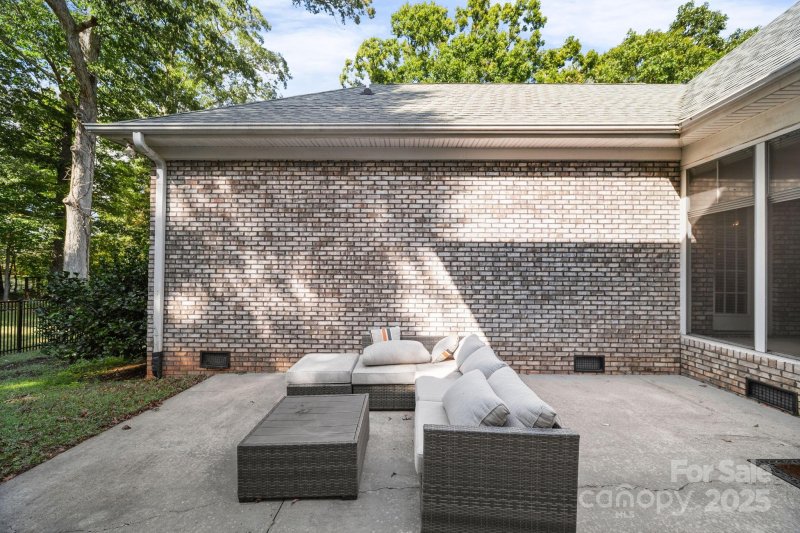 Property image 5 of 1931 Windmere Drive in Windmere, Monroe, NC 28110