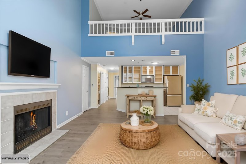 Property image 3 of 509 N Graham Street in The Fourth Ward Square, Charlotte, NC 28202