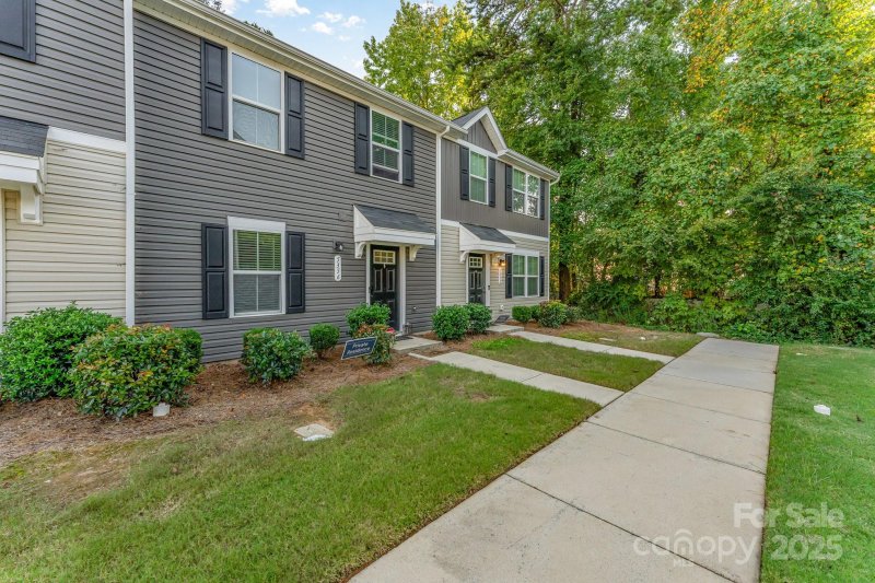 Property image 2 of 5356 Austin Knoll Court in North End Commons, Charlotte, NC 28269