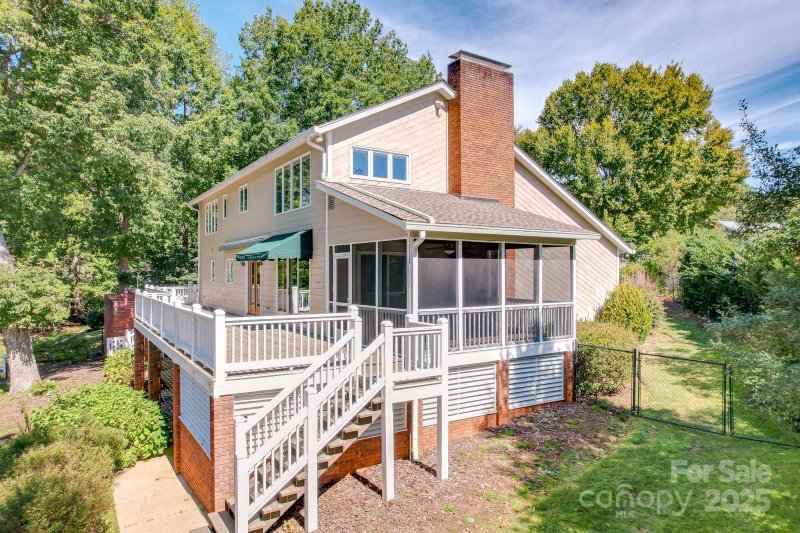 Property image 3 of 54 Cove Crest Drive in Harbor Town, Taylorsville, NC 28681