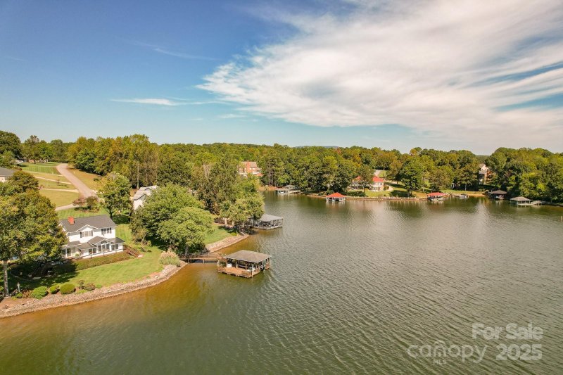 Property image 5 of 54 Cove Crest Drive in Harbor Town, Taylorsville, NC 28681