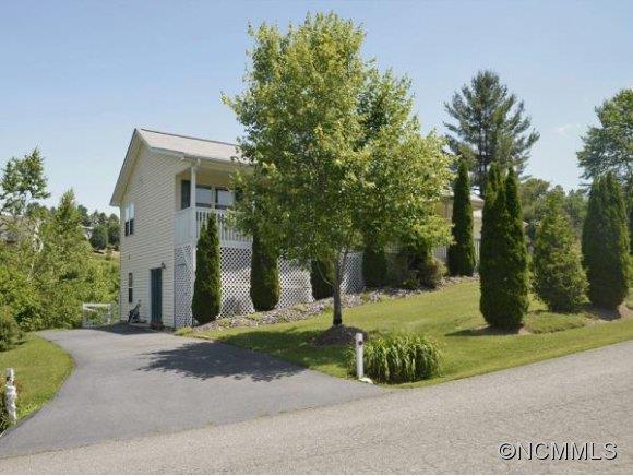 Property image 4 at 73 Ridge Brook Dr, Weaverville, NC 28787