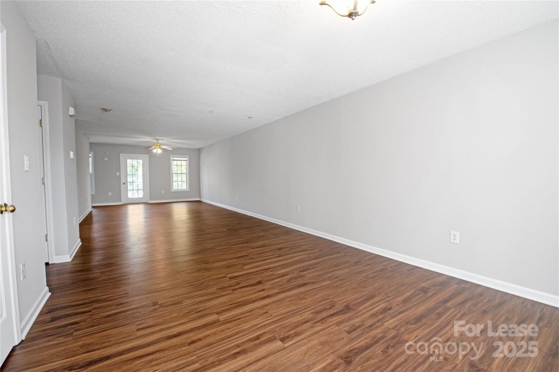 Property image 5 of 118 Steam Engine Drive in Station 115, Mooresville, NC 28115