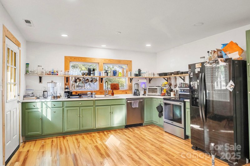 Property image 3 of 254 Arlington Street in Cool Springs, Forest City, NC 28043