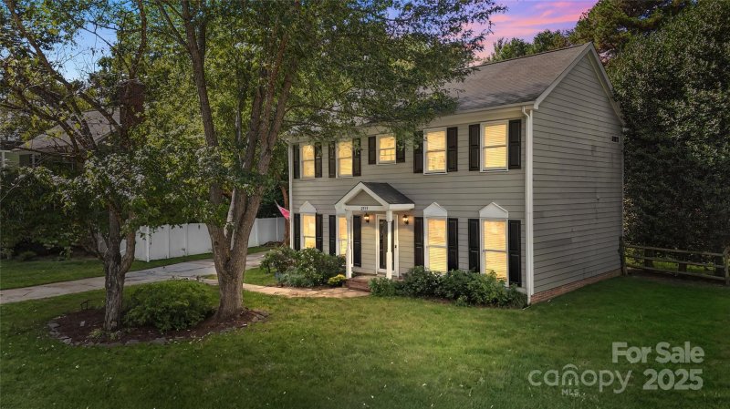 Property image 4 of 2519 Fitzpatrick Lane in The Heathers, Matthews, NC 28105