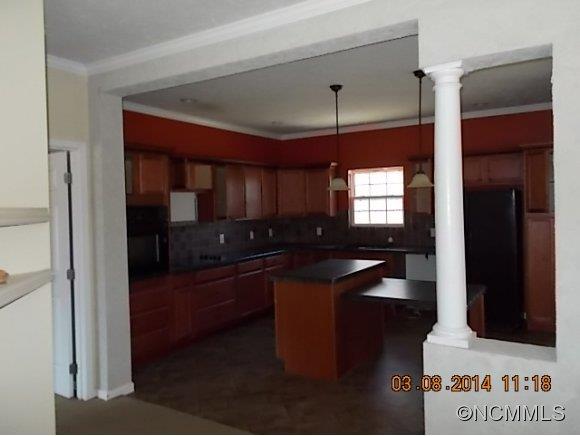 Property image 5 at 375 Goodview, Hendersonville, NC 28792