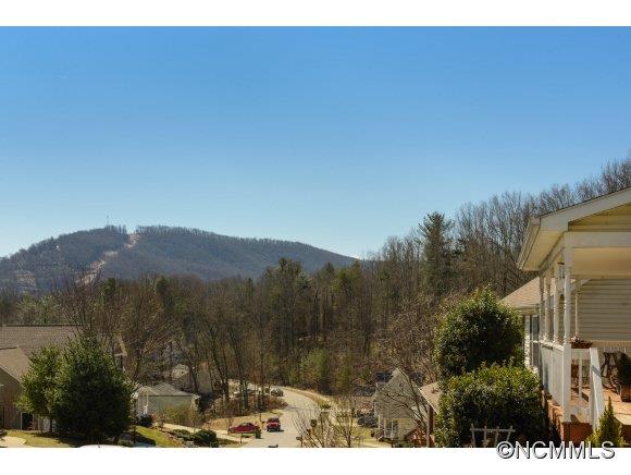 Property image 3 at 7 Grove Garden Avenue, Candler, NC 28715