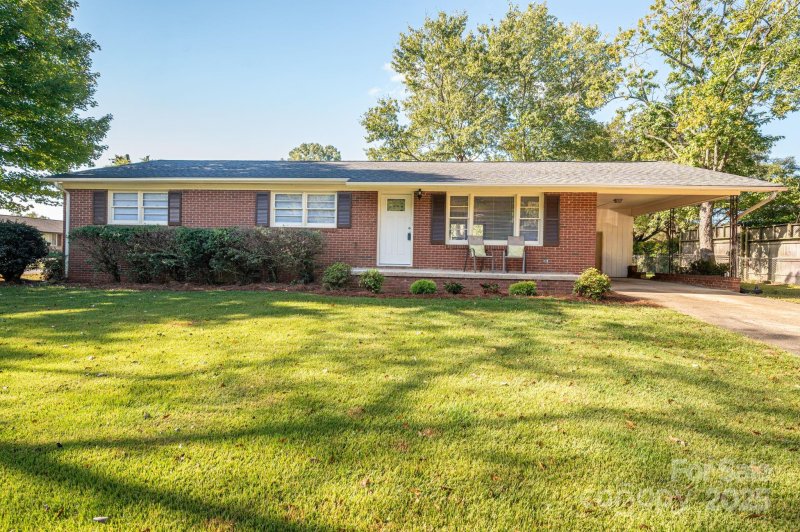 3501 Cinderella Drive