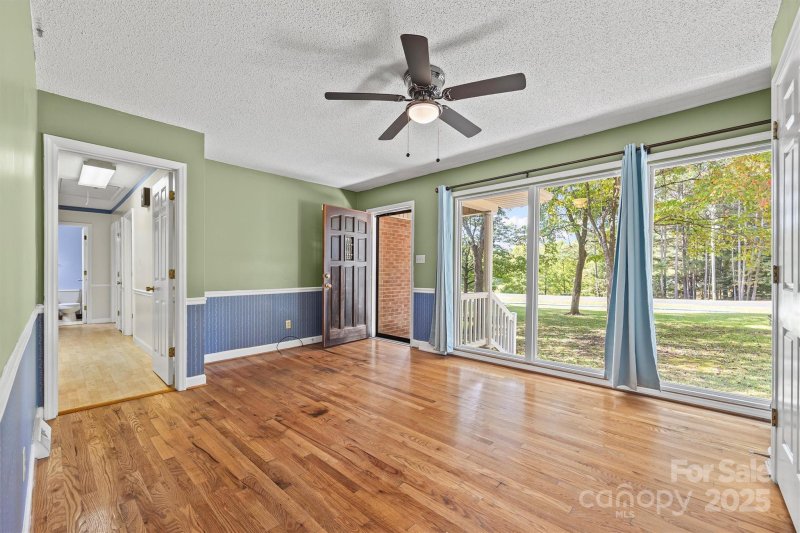 Property image 5 of 1631 Oakdale Drive in Erwin Farm, Lancaster, SC 29720