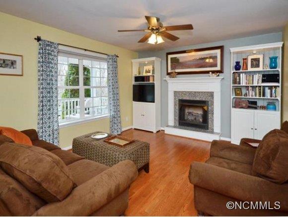 Property image 2 at 132 Ravenwood Lane, Horse Shoe, NC 28742