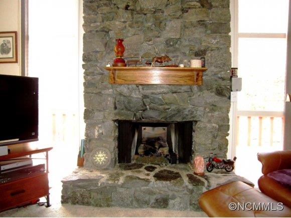 Property image 3 at 34 Mountain Brook Drive, Candler, NC 28715