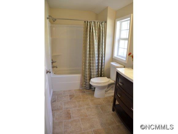 Property image 4 at 53 Elkmont Drive, Asheville, NC 28804