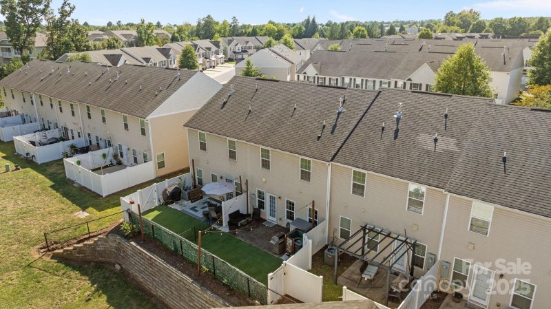 Property image 5 of 7443 Red Mulberry Way in Stonegrove, Charlotte, NC 28273