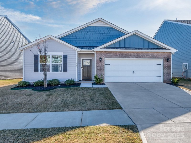 1843 Vanderlyn Street