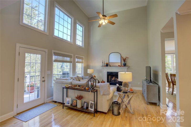 Property image 5 of 3 Chickadee Lane in Laurel Woods, Fairview, NC 28730