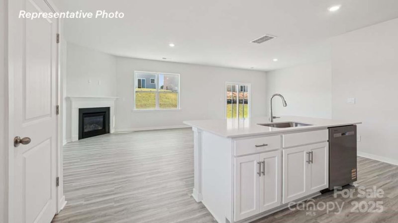 Property image 4 of 1223 Lavender Drive in Stanton, Richburg, SC 29729