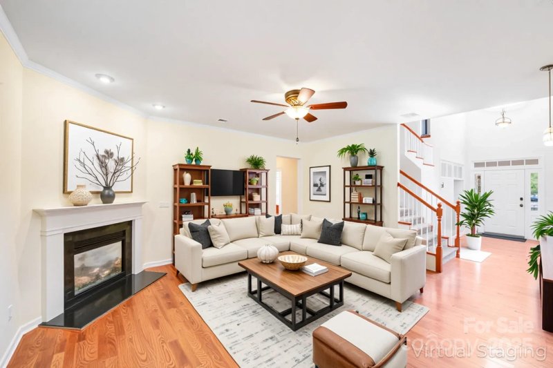 Property image 5 of 9745 Ridgeforest Drive in Ardrey Woods, Charlotte, NC 28277