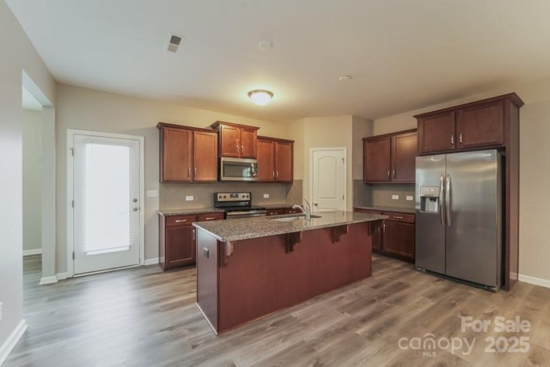 Property image 3 of 838 Von Buren Boulevard in Roddey Park, Rock Hill, SC 29730