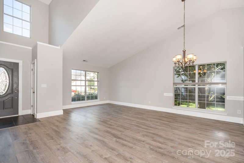 Property image 5 of 14406 Gadwall Court in Wing Pointe, Charlotte, NC 28273