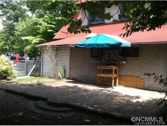 Property image 4 at 2 Boston Way, Asheville, NC 28803