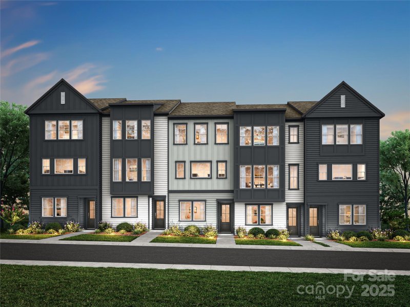 Bellflower, Charlotte Community