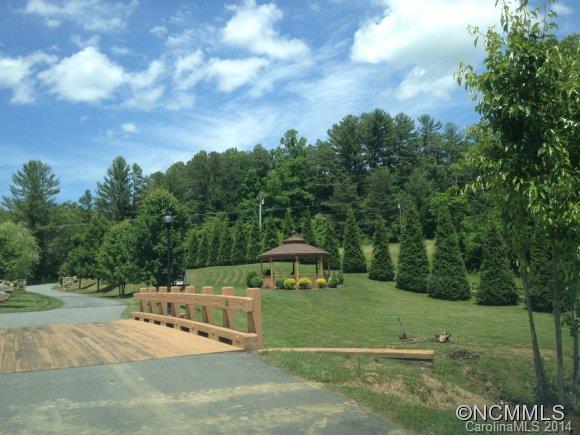 Property image 3 at 45 Sovereign Lane, Fairview, NC 28730