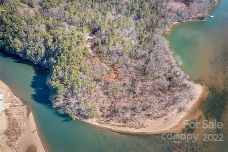 Property image 2 at 312 Settlement Ridge Drive, Marion, NC 28761