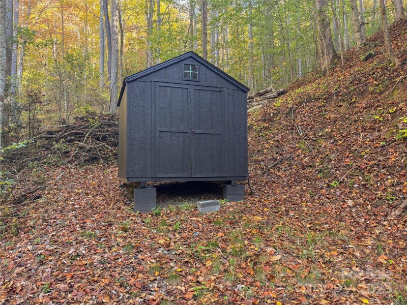 Property image 5 of 9999 Mountainside Drive in Fontana View Lake, Bryson City, NC 28713