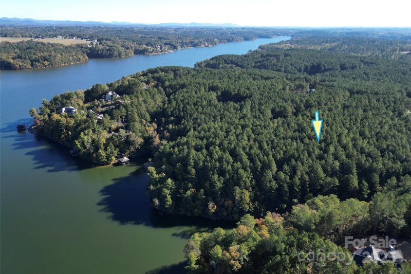 Property image 3 of 2049 Compass Court in Paradise Harbor, Connelly Springs, NC 28612