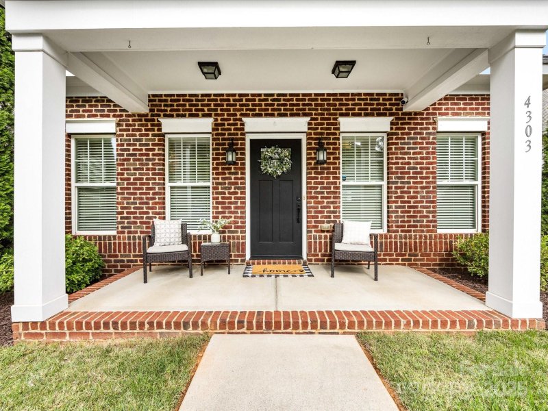 Property image 3 of 4303 Patriots Hill Road in Brighton Park, Mint Hill, NC 28227