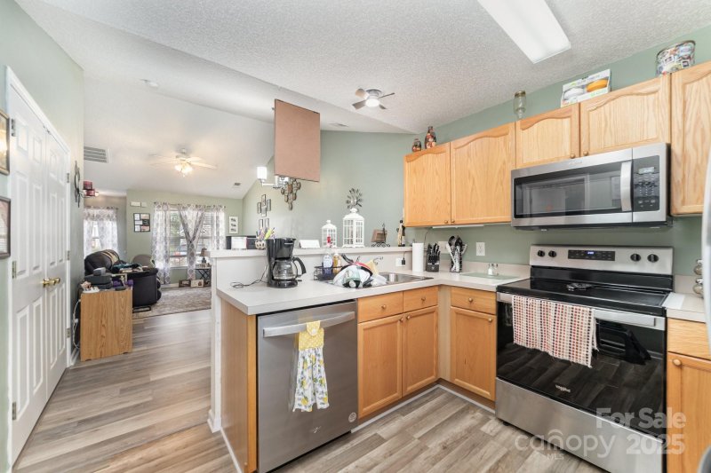 Property image 3 of 444 Lexie Lane in Olde Towne, Rock Hill, SC 29732