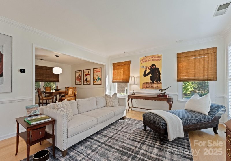 Property image 2 of 9417 Deer Spring Lane in Cameron Wood, Charlotte, NC 28210