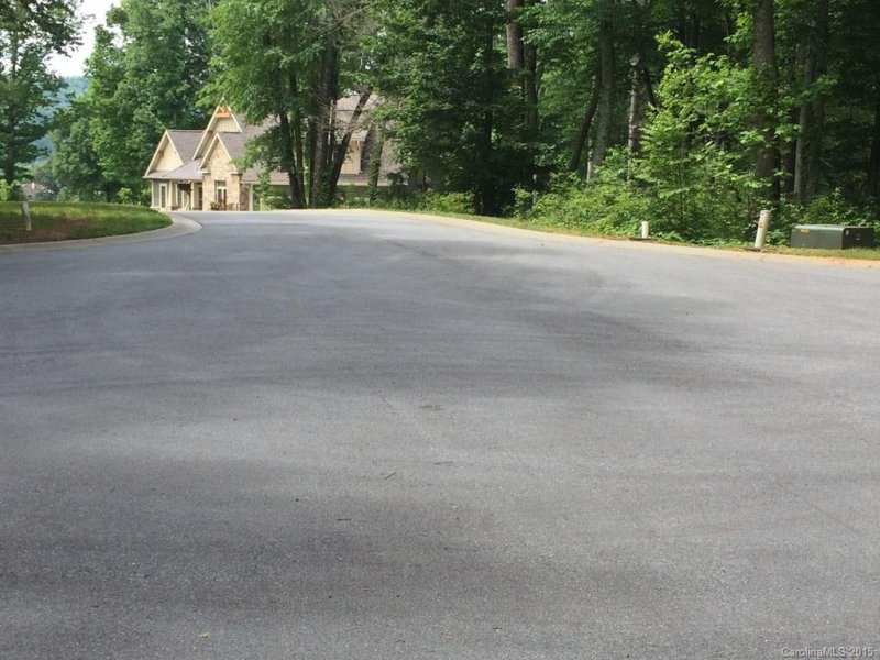 Property image 5 at 65 Lake Vista Dr, Fletcher, NC 28732