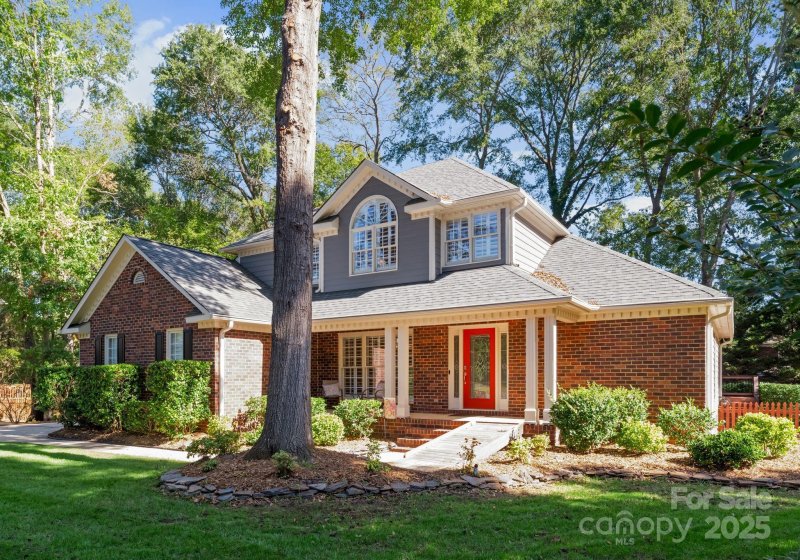 Property image 3 at 5612 Meadow Bluff Court, Concord, NC 28027