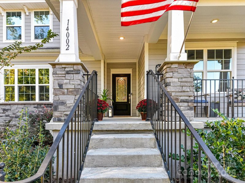 Property image 4 of 14002 Autumn Glory Drive in The Estates at Arlington Woods, Mint Hill, NC 28227