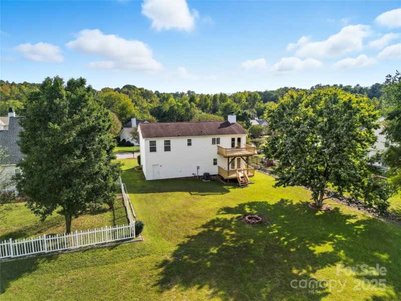 Property image 2 of 5052 Daffodil Lane in Braxton Estates, Concord, NC 28025