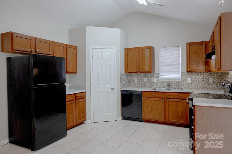 Property image 2 of 2599 April Showers Lane in Soft Winds Village, Rock Hill, SC 29730