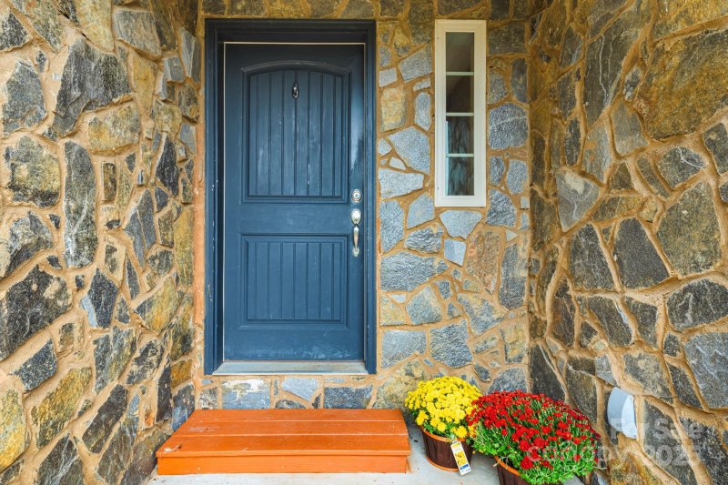 Property image 4 of 581 Dublin Lane in Shamrock Forest, Columbus, NC 28722