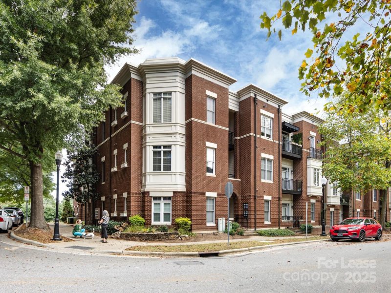 729 Garden District Drive