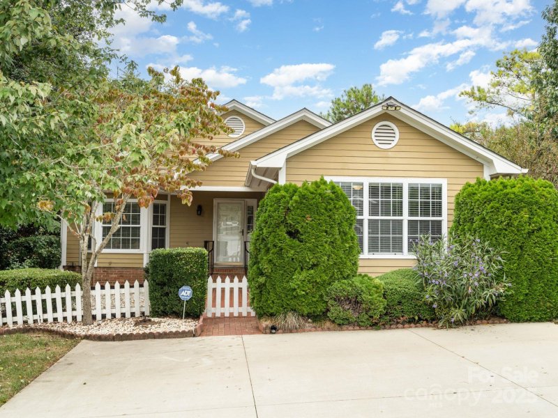Mulberry Village, Fort Mill Community