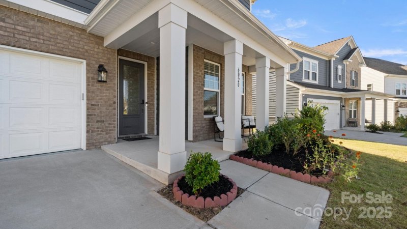 Property image 3 of 6020 Sayles Way in Massey, Fort Mill, SC 29715