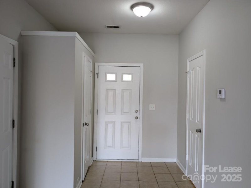 Property image 2 at 7032 Sunman Road, Charlotte, NC 28216