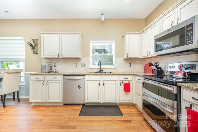 Property image 3 of 13528 Philip Michael Road in Stone Hollow, Huntersville, NC 28078