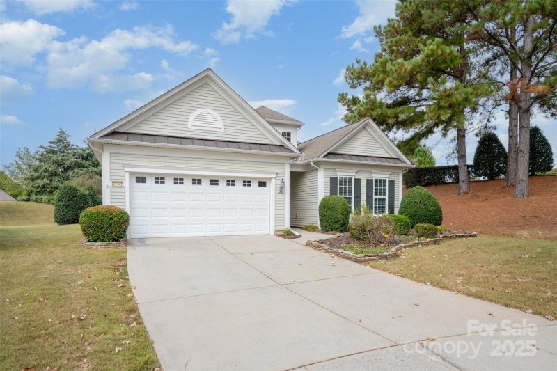 Property image 2 of 43041 Mimosa Court in Sun City Carolina Lakes, Fort Mill, SC 29707