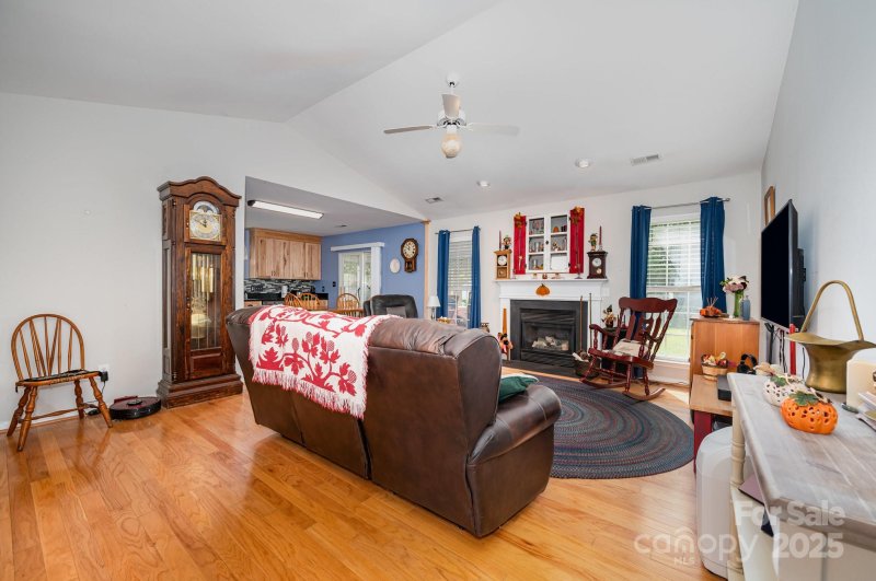 Property image 5 of 1118 Slate Ridge Road in Stonewood, Stallings, NC 28104