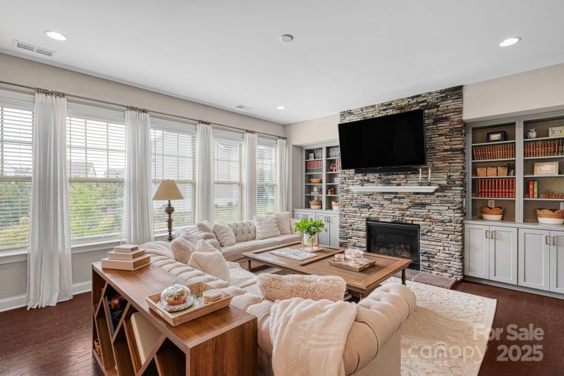 Property image 4 of 17529 Saranita Lane in The Palisades, Charlotte, NC 28278