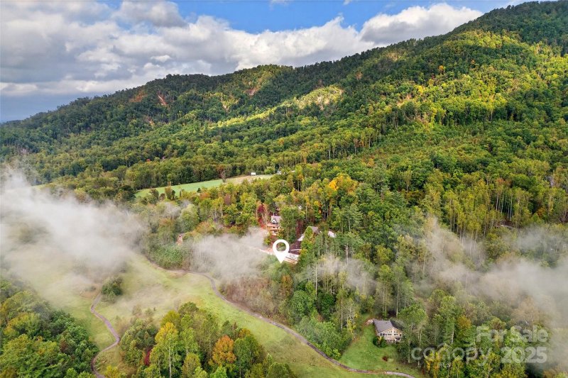 Property image 5 at 541 Blue Ridge Drive, Marion, NC 28752