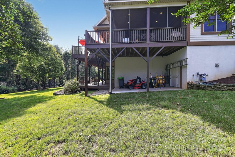 Property image 4 of 2849 Snead Court in Rock Barn, Conover, NC 28613