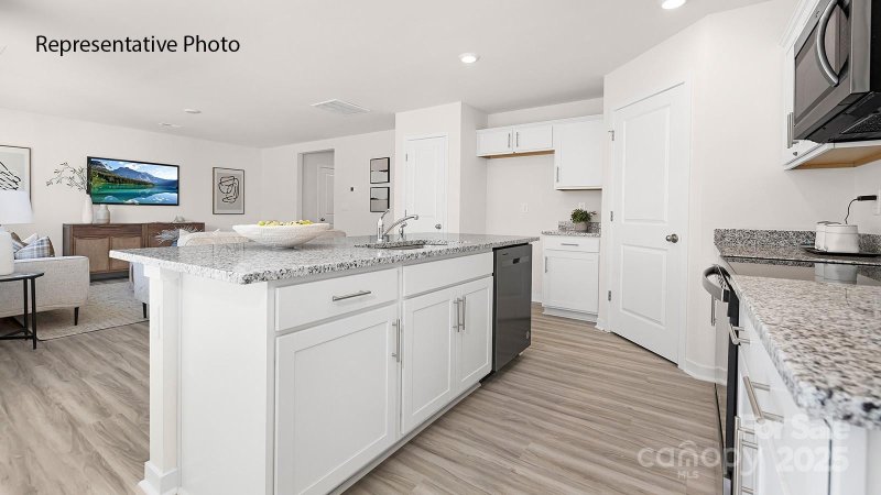 Property image 4 of 1043 Horizon Lane in Woodhaven, Chester, SC 29706