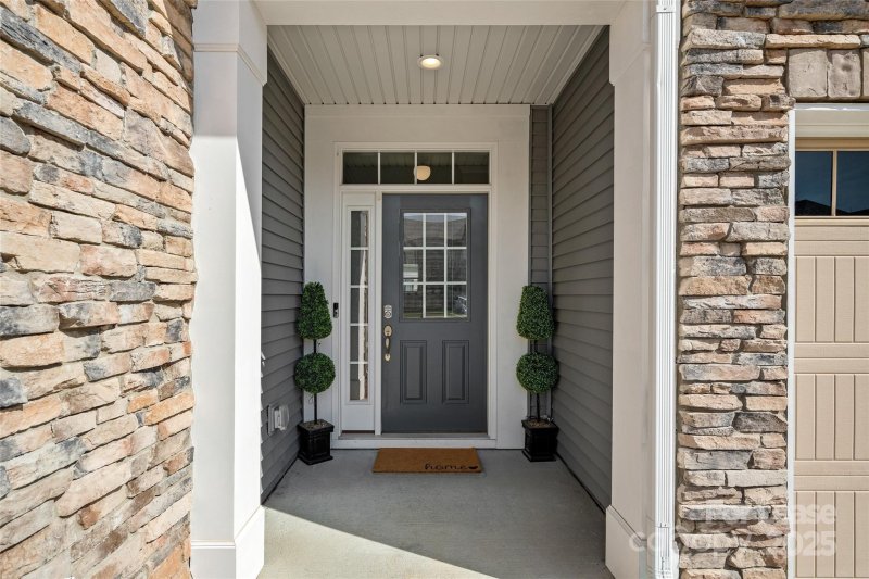 Property image 2 at 5732 Lachlan Hill Lane, Charlotte, NC 28278